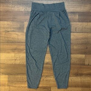 Vuori Size Small Lux At Ease Harem Pants Heathered Blue Gym Pilates Yoga Bottoms